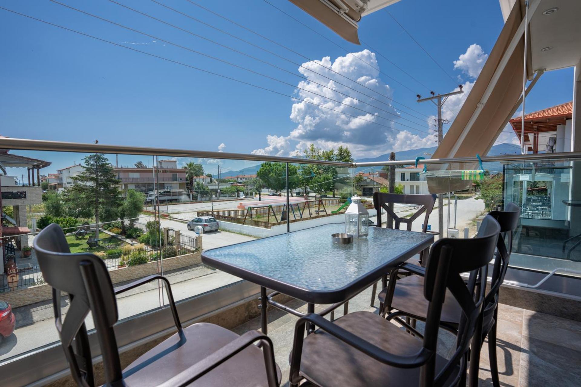 Sunshine Rooms And Suites Неа-Врасна Екстер'єр фото
